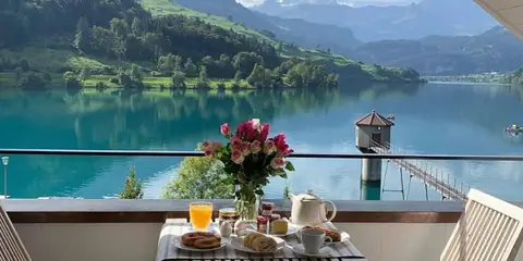 Top Destinations to Add to Your Eating Bucket List