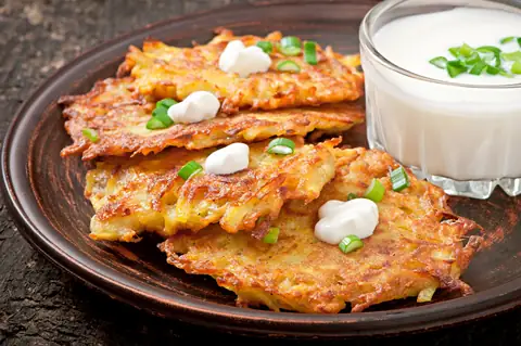 Latkes vs. Kugel: 5 Key Differences for Food Lovers