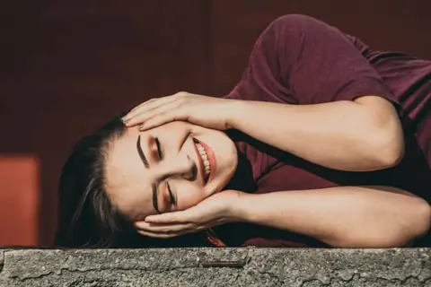 Hypnosis May Help Open Your Mind to Change & Relieve Pain, Study